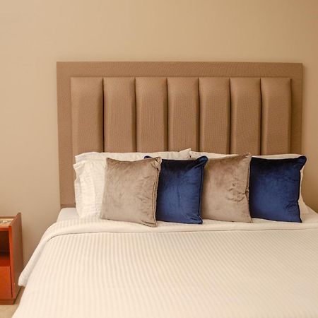 Hotel Castellana Real Cali Exterior photo