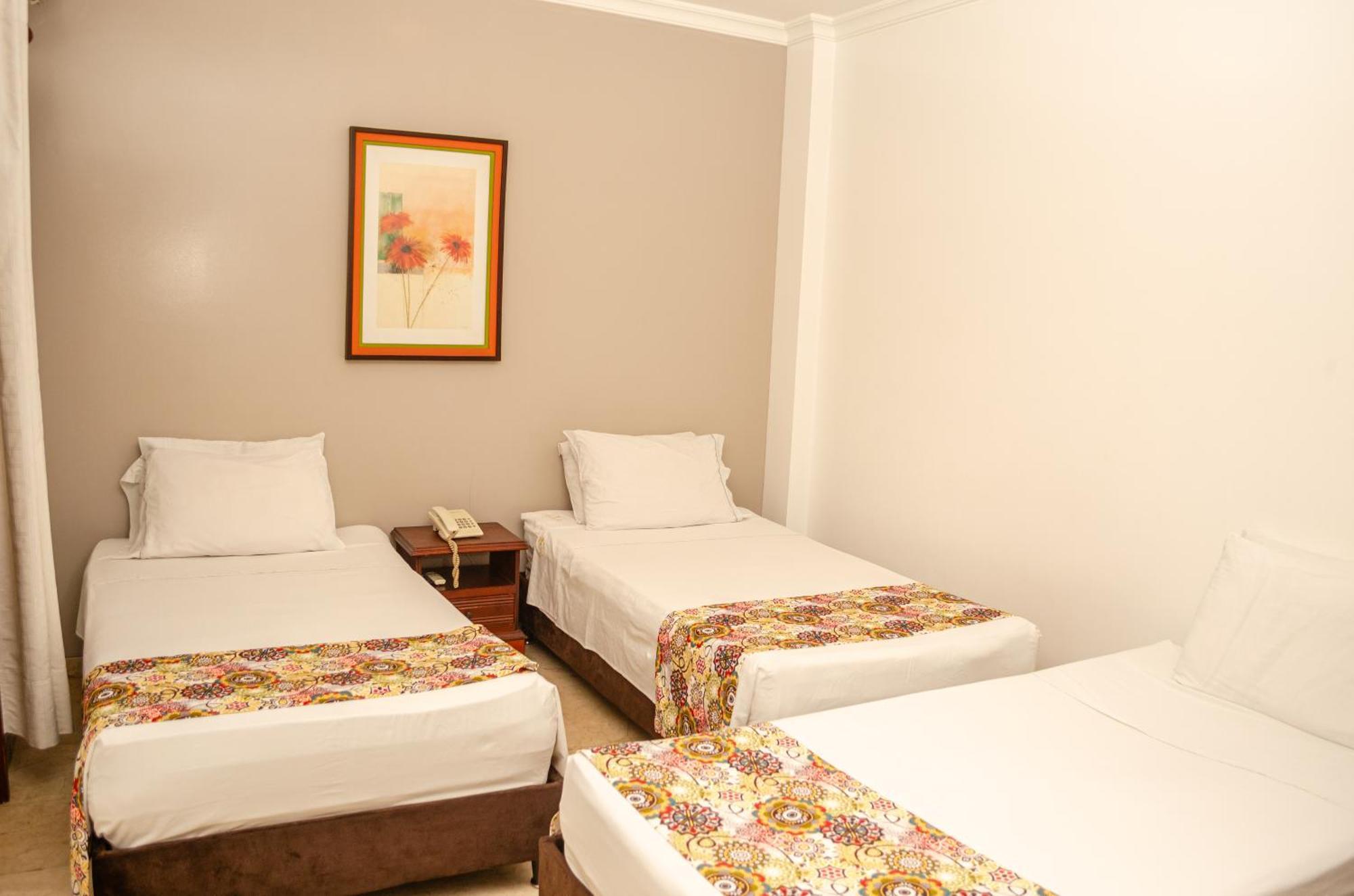 Hotel Castellana Real Cali Exterior photo