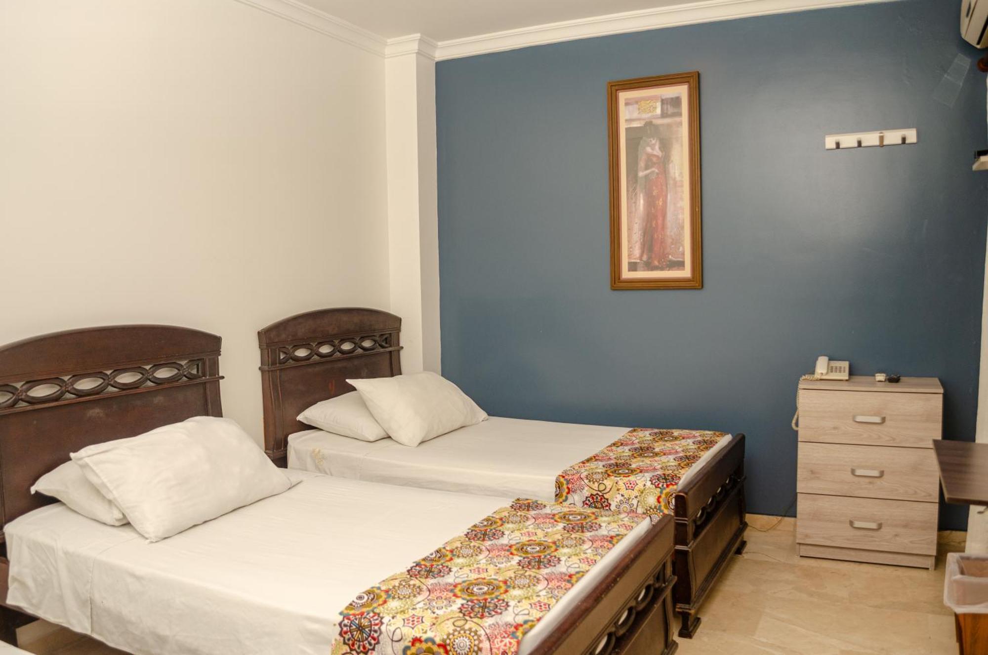 Hotel Castellana Real Cali Exterior photo